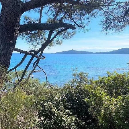 Sur La Plage De Pinarello